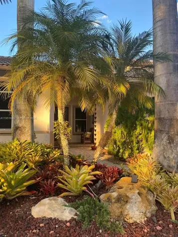 1905 Harbor View Circle Weston FL 33327