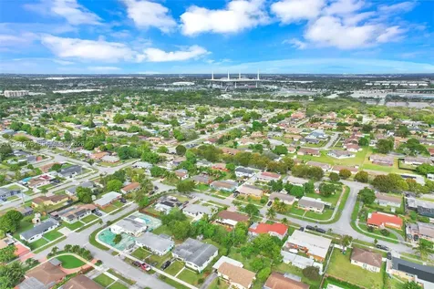 1830 NW 190th Terrace Miami Gardens FL 33056