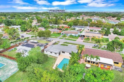1830 NW 190th Terrace Miami Gardens FL 33056