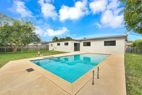 1830 NW 190th Terrace Miami Gardens FL 33056