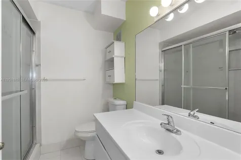 100 Lakeview Drive Weston FL 33326