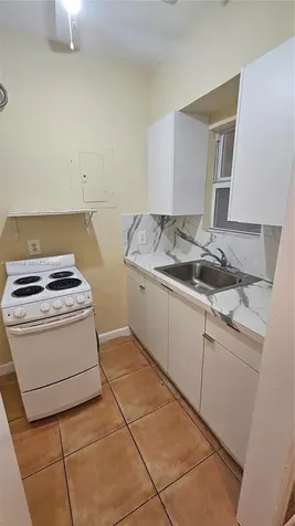 1848 Madison Street Hollywood FL 33020