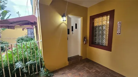 1848 Madison Street Hollywood FL 33020