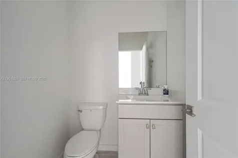 767 SE 18th Street Homestead FL 33034