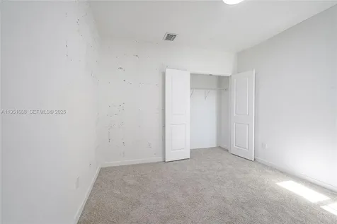767 SE 18th Street Homestead FL 33034