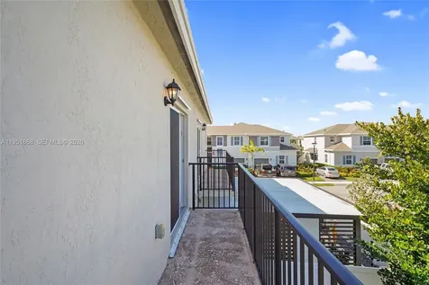 767 SE 18th Street Homestead FL 33034