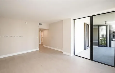 520 Brickell Key Drive Miami FL 33131