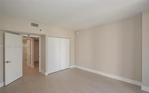 520 Brickell Key Drive Miami FL 33131