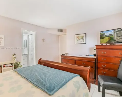 3531 Inverrary Drive Lauderhill FL 33319