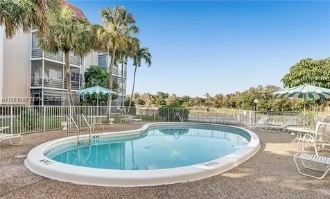 3531 Inverrary Drive Lauderhill FL 33319