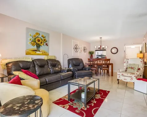3531 Inverrary Drive Lauderhill FL 33319
