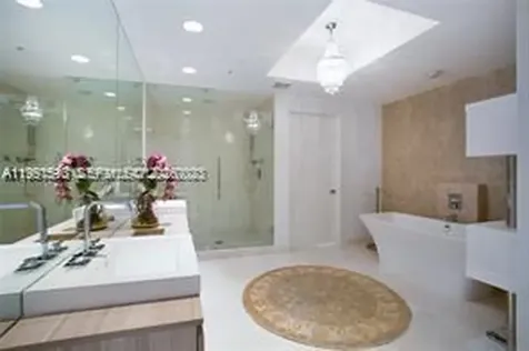 17301 Biscayne Boulevard North Miami Beach FL 33160