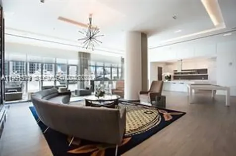 17301 Biscayne Boulevard North Miami Beach FL 33160