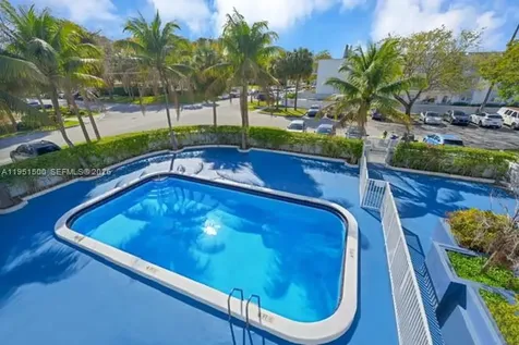 2175 NE 170th Street North Miami Beach FL 33162