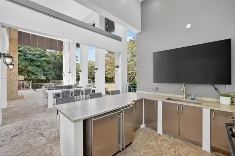 101 Holly Lane Plantation FL 33317