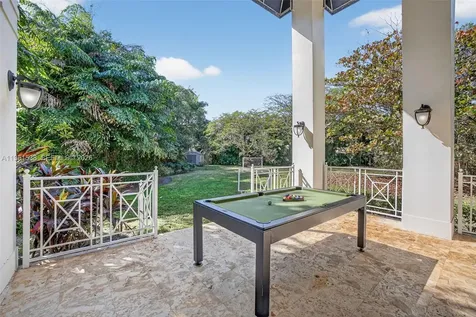 101 Holly Lane Plantation FL 33317