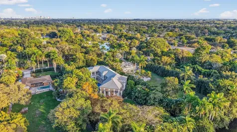 101 Holly Lane Plantation FL 33317