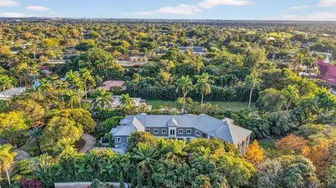 101 Holly Lane Plantation FL 33317