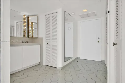 11111 Biscayne Boulevard Miami FL 33181