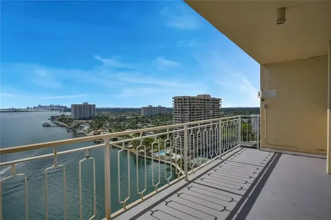 11111 Biscayne Boulevard Miami FL 33181