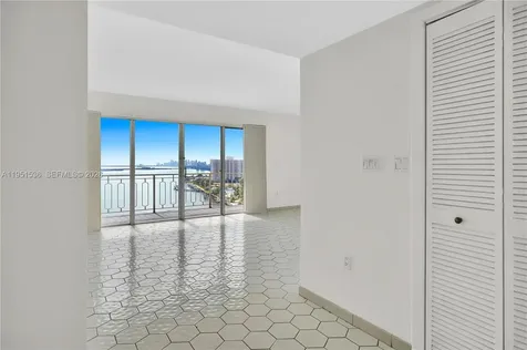 11111 Biscayne Boulevard Miami FL 33181