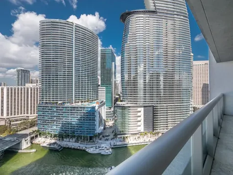 465 Brickell Avenue Miami FL 33131