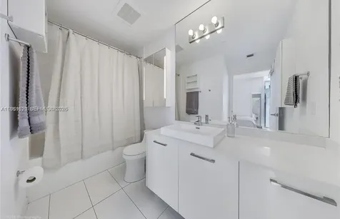 151 SE 1st Street Miami FL 33131