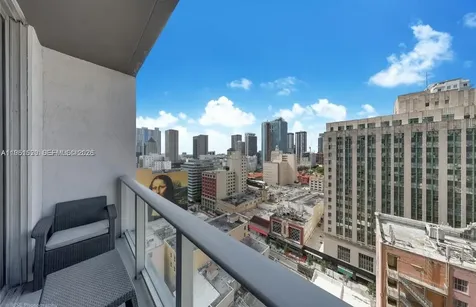 151 SE 1st Street Miami FL 33131