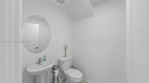 5544 NW 27th Place Lauderhill FL 33313