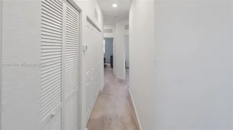 5544 NW 27th Place Lauderhill FL 33313