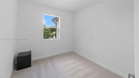 5544 NW 27th Place Lauderhill FL 33313