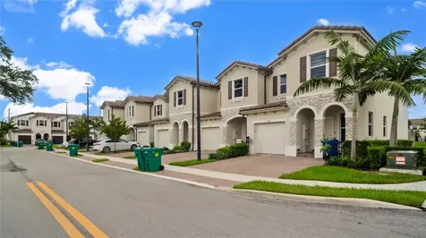 5544 NW 27th Place Lauderhill FL 33313