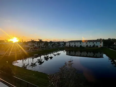 5544 NW 27th Place Lauderhill FL 33313