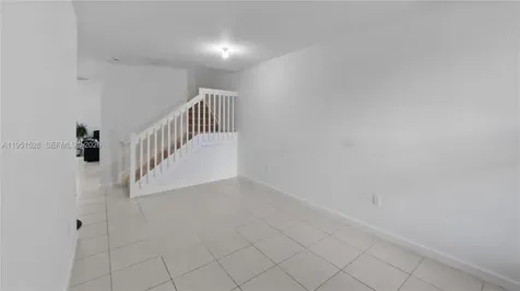 5544 NW 27th Place Lauderhill FL 33313