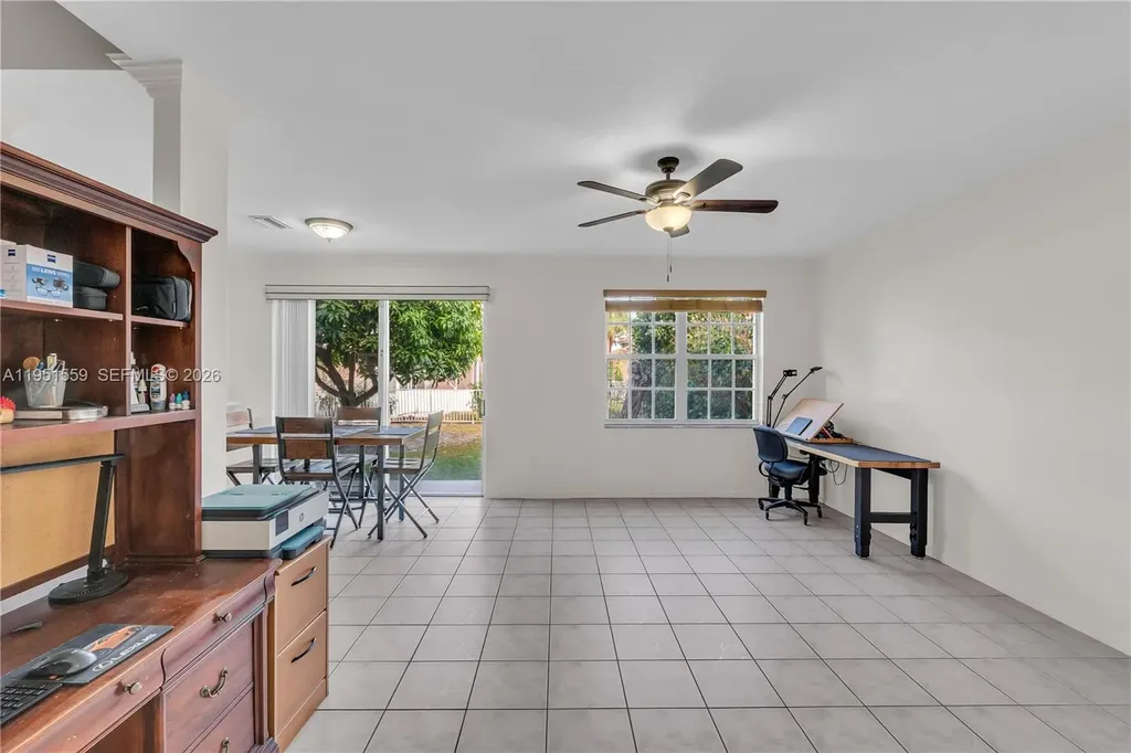 5323 NW 125th Avenue Coral Springs FL 33076