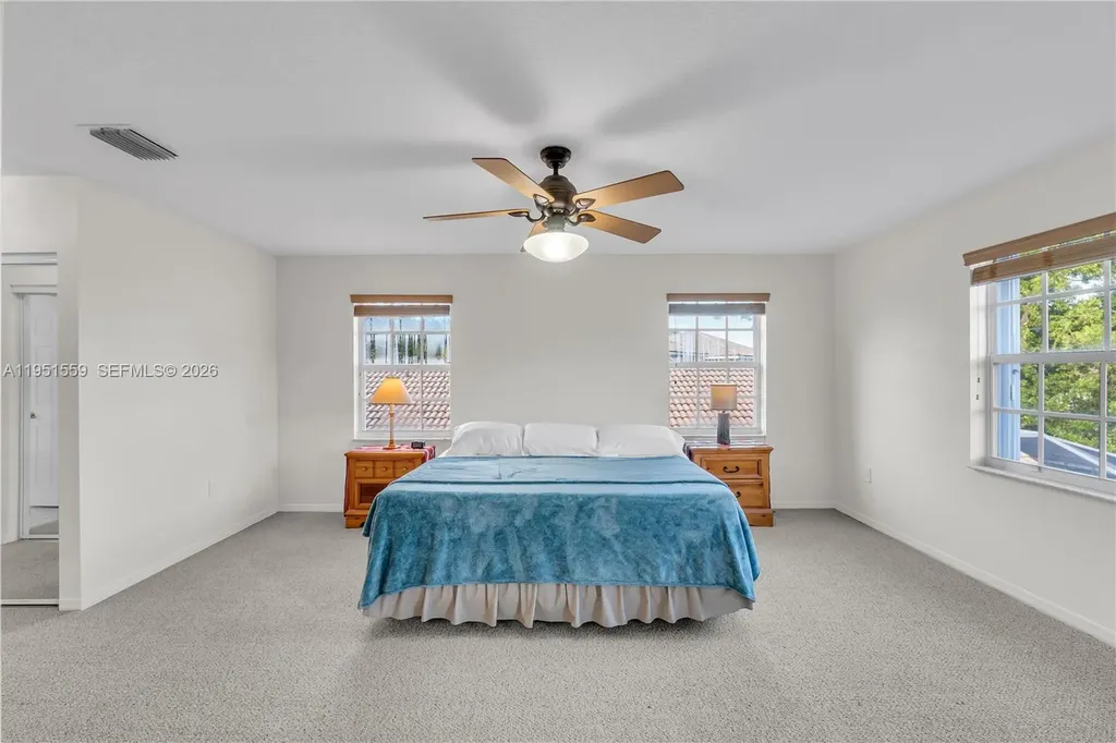 5323 NW 125th Avenue Coral Springs FL 33076