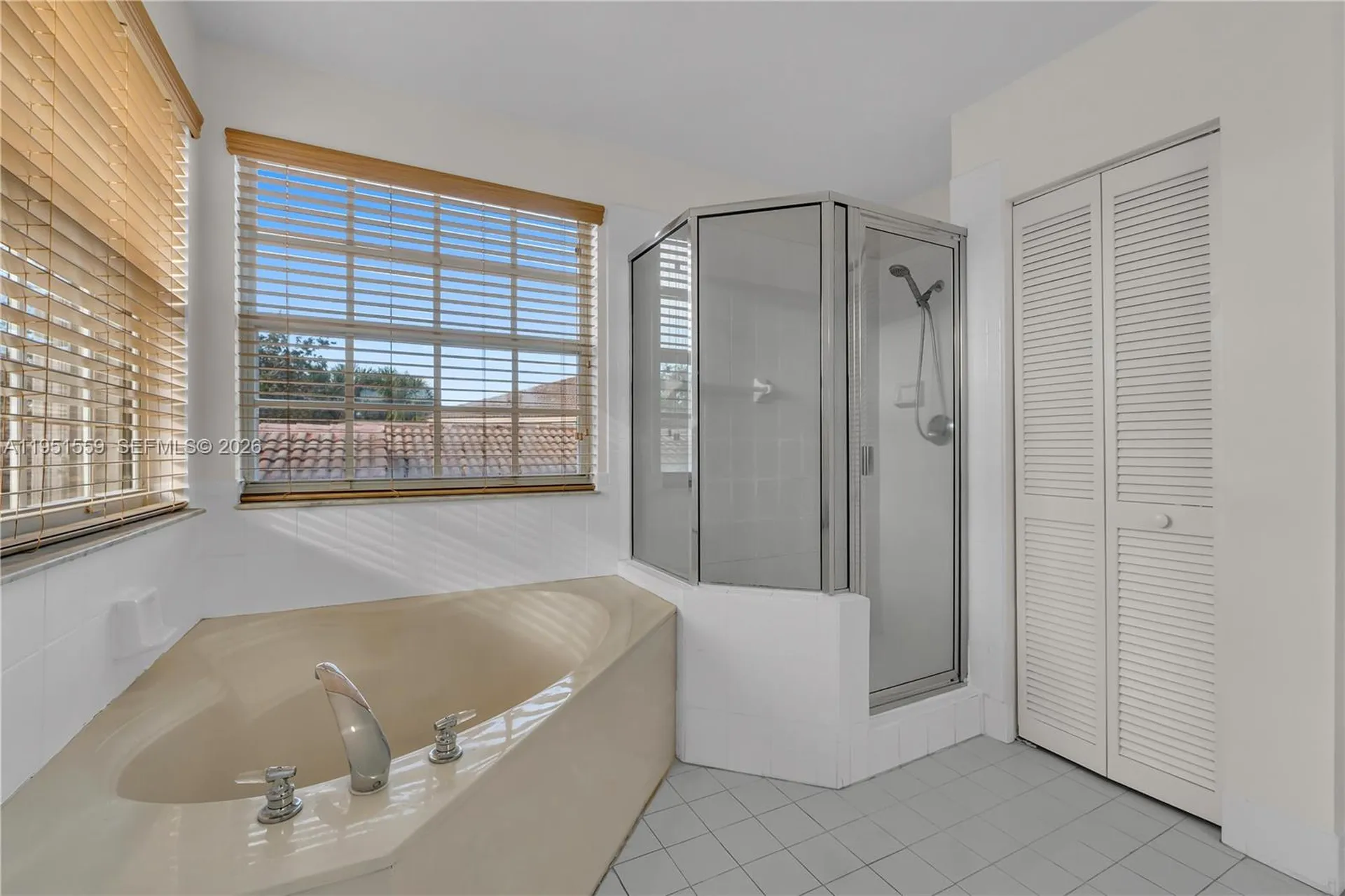 5323 NW 125th Avenue Coral Springs FL 33076