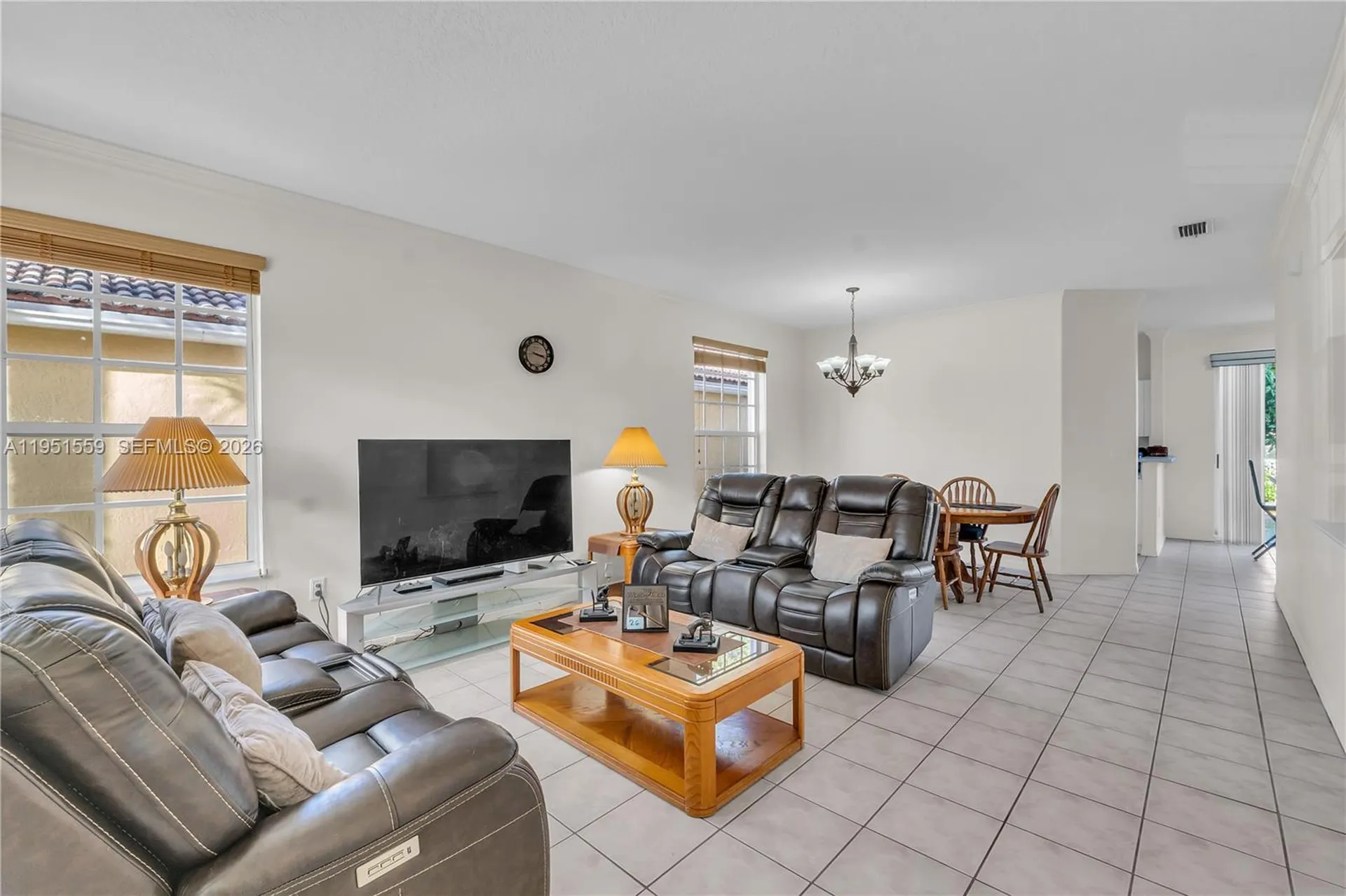 5323 NW 125th Avenue Coral Springs FL 33076