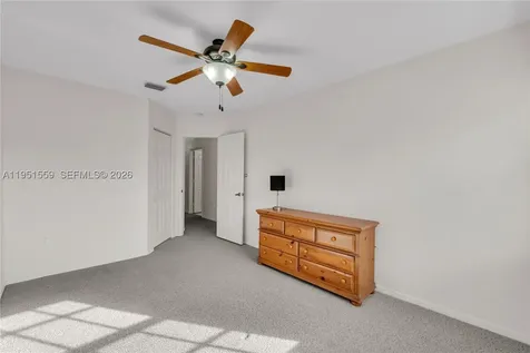 5323 NW 125th Avenue Coral Springs FL 33076