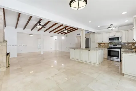 8030 SW 120th Street Pinecrest FL 33156