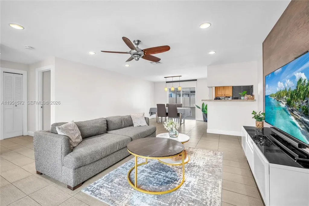 22599 SW 65th Avenue Boca Raton FL 33428