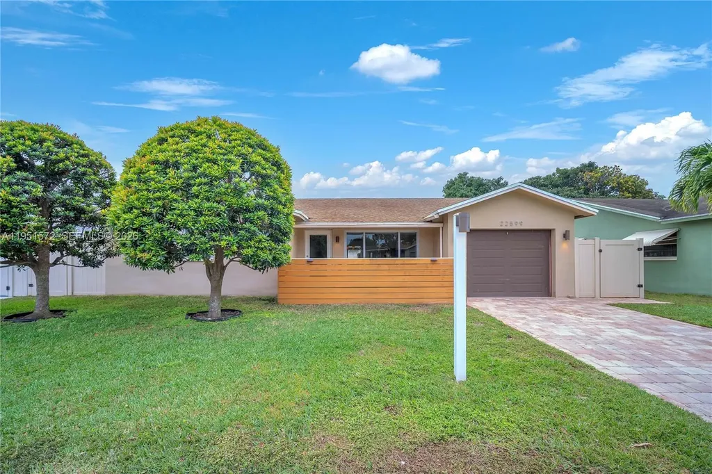 22599 SW 65th Avenue Boca Raton FL 33428