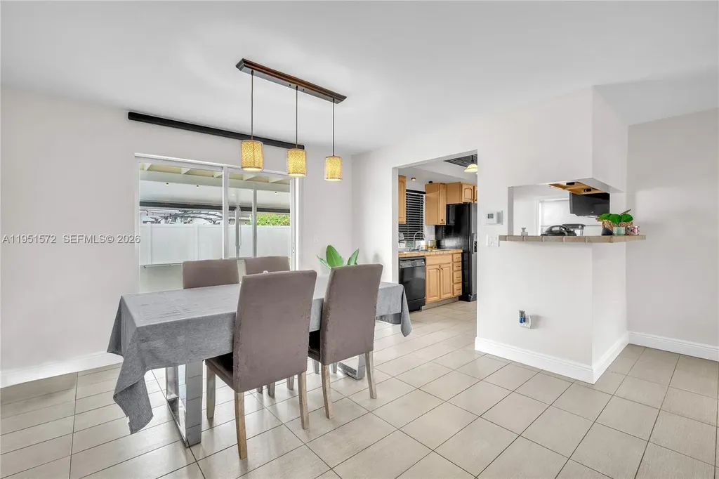 22599 SW 65th Avenue Boca Raton FL 33428