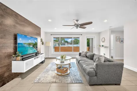 22599 SW 65th Avenue Boca Raton FL 33428