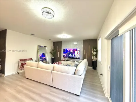 2661 SE 24th Court Homestead FL 33035