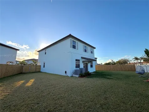 2661 SE 24th Court Homestead FL 33035