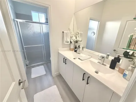2661 SE 24th Court Homestead FL 33035