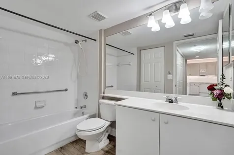 7763 Southampton Terrace Tamarac FL 33321