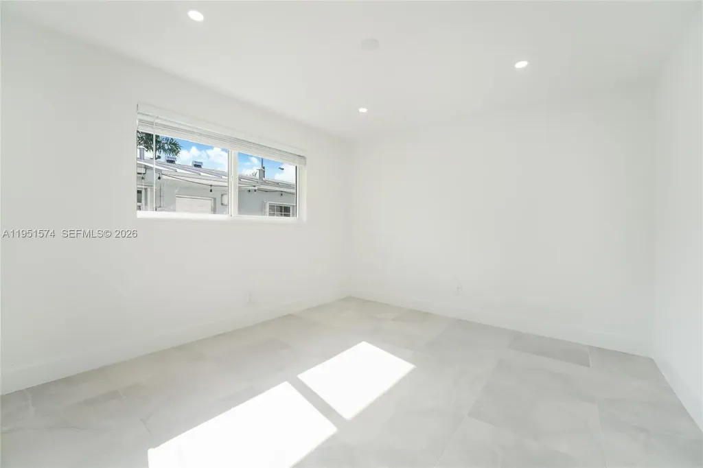 857 W 34th Street Hialeah FL 33012