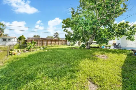 857 W 34th Street Hialeah FL 33012